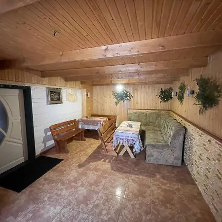 Kazka Apart Otel Yablunytsia